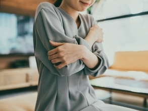 「私の自由を縛ろうとされた」41歳独身女性が物価高を理由に恋人と距離を置いた"切実な事情”