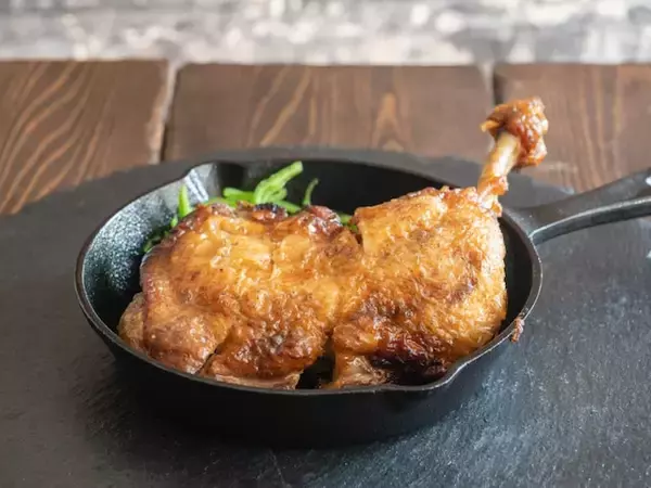 旅先で食べたい「香川県のご当地グルメ」ランキング！ 2位「骨付鳥」を抑えた1位は？ 【2025年調査】