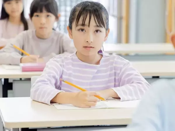 「難問を解かせる塾」で偏差値が下がるのはなぜ？ あえて簡単な塾に切り替えて偏差値10上がる例も多々