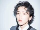 「「一旦、ルーブル美術館辺りに飾りに行こう」道枝駿佑、雑誌のアザーカットに「メーター振り切れそう」」の画像1