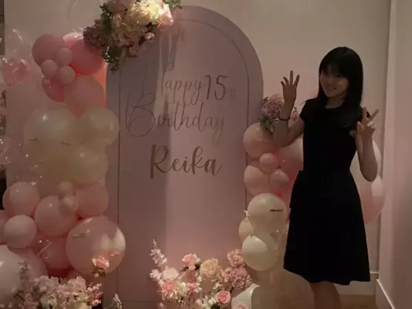 「麻央さんにそっくり」市川團十郎、長女15歳の誕生日ショット公開「大人な装いに年月を感じました」