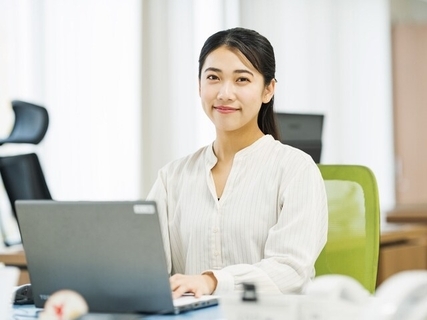 信用金庫の定期預金と個人向け国債、100万円を預けるならどっち？金利と安全性を比較