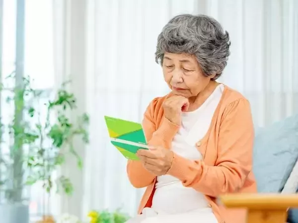 貯金10万円・75歳女性の年金生活「アルバイトをしないと余裕のある暮らしができない」