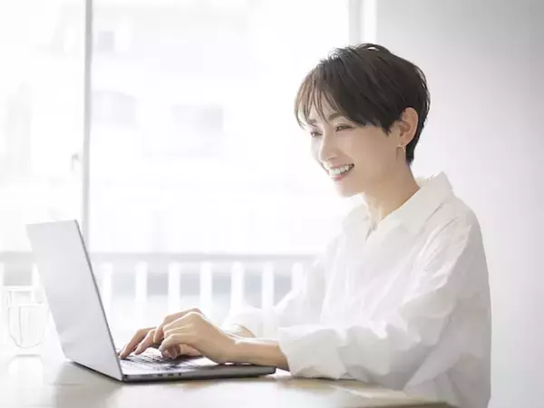 【2026年1月】個人向け国債固定3年とネット銀行の定期預金に100万円預けた時の利息の違いは？