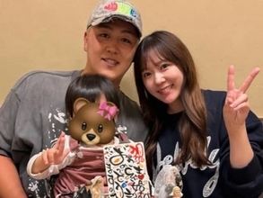 元AKB48、プロ野球夫との結婚記念日ショット公開！ 「か、か、可愛すぎます」「幸せそうならぶたん」