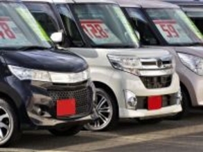 年金だけでは月5万円の赤字「風呂は2日に1回、車は軽に買い替え」70歳男性夫婦の暮らし