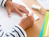 「頑張って解いた宿題を「消しゴムで消させる」謎ルール…子どものやる気を奪う学校の一律主義」の画像1