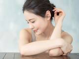 「恥ずかしくて相談しにくい、夏の「脇汗」「汗じみ」の悩み。脇汗を減らす方法はないの？【医師が回答】」の画像1