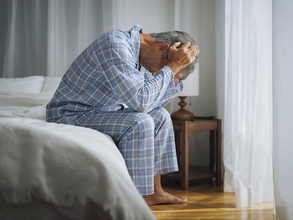 「180万残っていれば……」退職金をつぎ込んだ株が大暴落、71歳男性が直面する「ショボい老後」