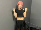 「「ムキムキすぎるルセラフィム」インフルエンサー、宮脇咲良似？ の女装姿を披露！ 「顔は可愛いのに」」の画像1
