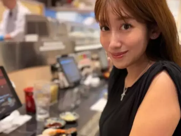 「二の腕がたくましい」中川安奈、“ハンコ注射の跡”公開「珍しい形で残ってますね！」「痕すら可愛い」