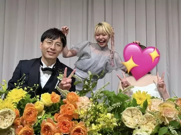 「ガラケーの画質すぎる」エルフ荒川、先輩芸人の結婚式ショット公開「これは出して大丈夫なやつやな？！」