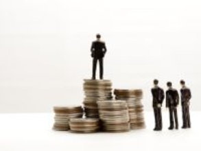 57歳・東京都在住の男性。老後に向けて約900万円を配当重視で投資！注目の高配当株銘柄を知りたい