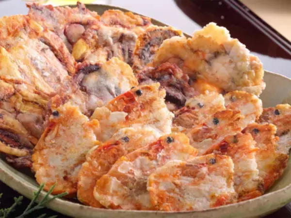 帰省時の手土産にしたい「福井県のお土産」ランキング！ 2位「から揚げせんべい」、1位は？【2025年調査】