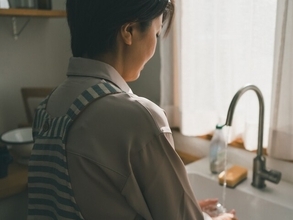 「一般家庭と同じ生活ができていると思われるのが悔しい」子と孫の4人と暮らす48歳女性の非課税生活