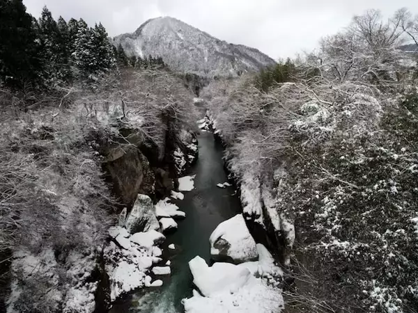冬に行きたい「石川県の穴場秘境」ランキング！ 2位「手取峡谷」を抑えた1位は？【2026年調査】