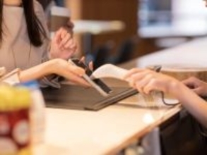 「今日は朝食を抜いたの」。食べ放題ランチでのママ友の衝撃行動とは。「手段を選ばない節約」の末路