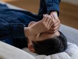 「「また食費を削らないといけないね」世帯年収300万円・43歳男性の夫婦給与」の画像1