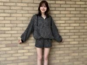 「これはモテちゃうやつ！」本田紗来、“大学コーデ”で美脚を披露！「スタイル良すぎでしょぉぉぉ！」