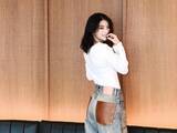 「「可愛すぎて時止まった」出口夏希の透明感が際立つデニムショットに「純白！」「横顔綺麗すぎる」」の画像1