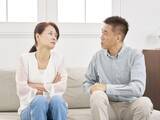 「「毎月40万円はかならず渡して！と妻」金融資産150万円・61歳男性の夫婦給与事情」の画像1