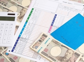 「年金400万円以下は確定申告不要」の損得を試算！