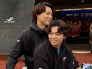「爆弾が投下されました」日ハム選手同士のラブラブショットにファン歓喜！「すぐいちゃつくんだから」