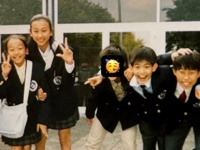 「小さい頃から美人姉妹！」浅田姉妹、幼少期の“お宝写真”に「オーラがある」「スタイルが完成されてる」反響