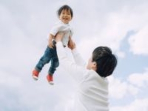 「言われたことはやってる」夫にイラッとするのはなぜ？ 家庭の溝を深める、父親の“バイト意識”