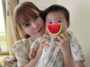 「早〜い！もうこんなに大きく」中川翔子、双子の成長した姿を披露「しょこたんそっくり」「今時な髪型」