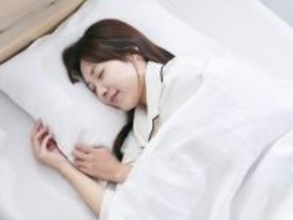 予防接種後は「7時間以上の睡眠」が重要！ ワクチン効果を最大化するコツ【プライマリーケア医が解説】