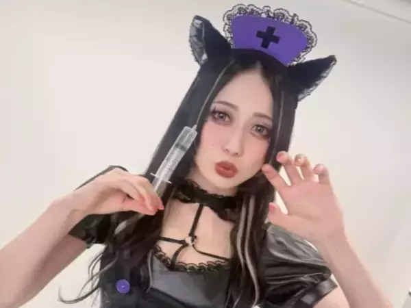 「なにそれー！！可愛すぎる」女子プロレスラー、ナース風衣装で美脚を披露「破壊力が…」「これはズルい」
