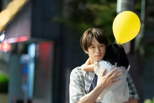 「映画ライターが8月公開作を本音レビュー！ おすすめ2位は安田章大＆のん共演作『平行と垂直』、1位は？」の画像