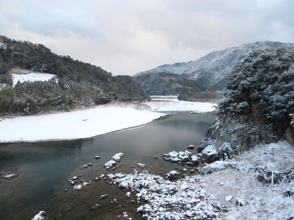 冬に行きたい「高知県の穴場秘境」ランキング！ 2位「四万十川源流点」を抑えた1位は？【2026年調査】