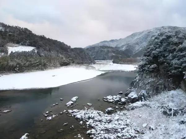 冬に行きたい「高知県の穴場秘境」ランキング！ 2位「四万十川源流点」を抑えた1位は？【2026年調査】