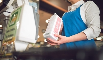 預貯金20万円・月の年金3万5000円「繰り上げ受給しなければよかった」68歳女性の後悔