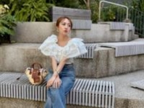 高橋みなみ、デコルテ際立つ誕生日コーデ披露に「ホントすてき」「今でもスーパーアイドル」の声！