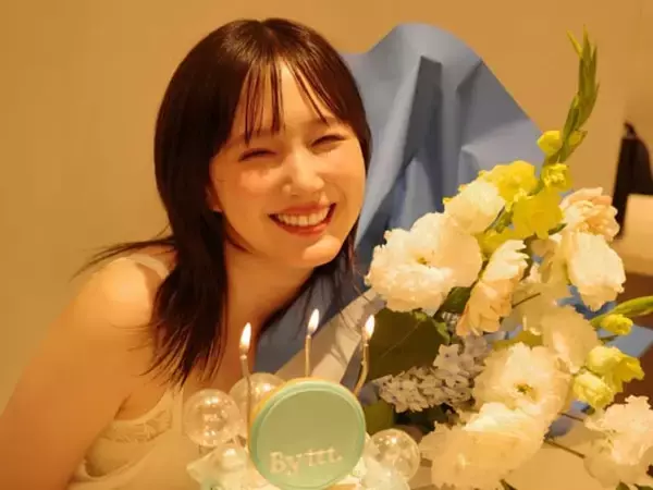 「びっくりした、結婚かと」本田翼、34歳バースデーショットに祝福の声「可愛すぎる」「笑顔が素敵」