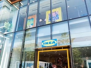 「リピート買いしまくりで8個くらい使ってます」IKEA“ENUDDEN エヌーデン”のドアハンガーが便利。壁に穴を開けずに設置可能