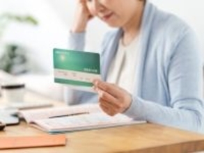 「アルバイト生活で国民年金だけを支払ってきた。年金の少なさに愕然としている」61歳女性の不満