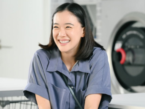 実は「リハウスガール」だったと聞いて驚いた芸能人ランキング！ 2位「蒼井優」、大差の1位は？