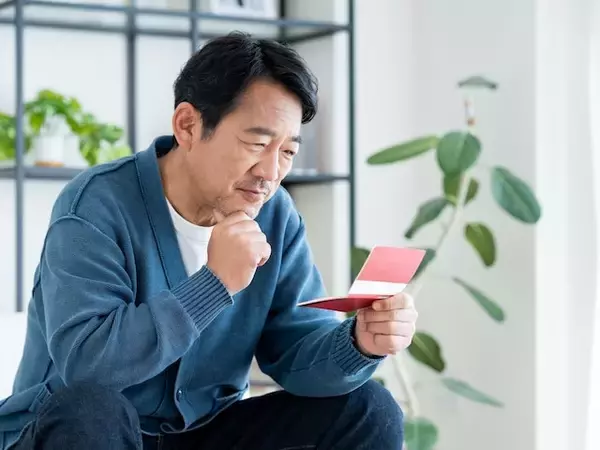 「50歳を過ぎて1万円の重さが変わってきた」定期預金に200万円・54歳男性の老後の備え