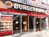 「「マックの真似してて草」バーガーキングのキャンペーンに反響「お前の勝ちだよバーキン君」「こりゃ太る」」の画像1