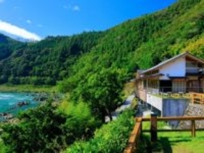 特産品が楽しめると思う「高知県の道の駅」ランキング！ 2位「四万十とおわ」、1位は？ 【2025年調査】