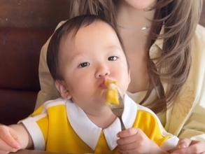 「モデルなれそう」人気YouTuberの妻、“初びっくりドンキーに大興奮”の息子公開「本当に食事中大人しい」