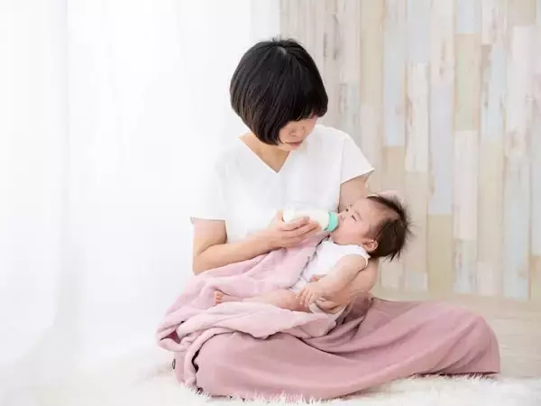 世帯年収900万円で貯金100万円「職場を変えたほうがよさそう」育休中28歳女性の家計事情
