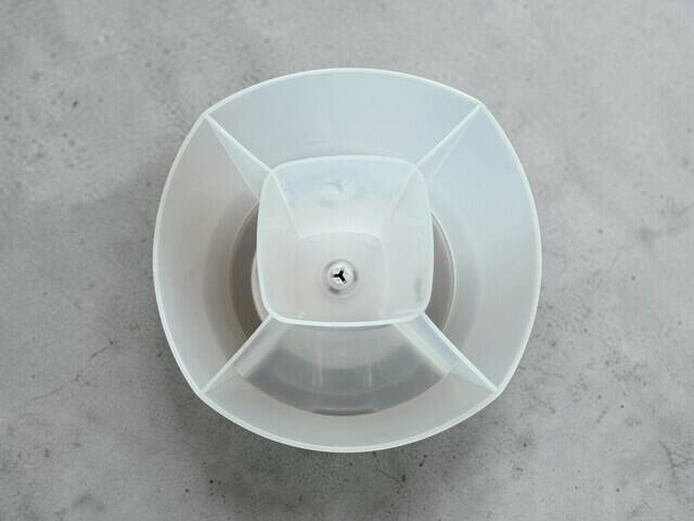 【ダイソー】使いやすくなって新登場！ 最新「回転式ペンホルダー」が進化した2つのポイント
