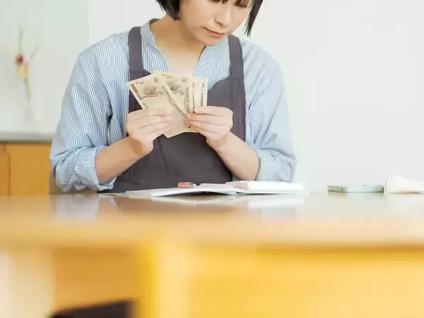 「リスク資産は持たない」定期に100万円置く38歳女性の現金10割家計