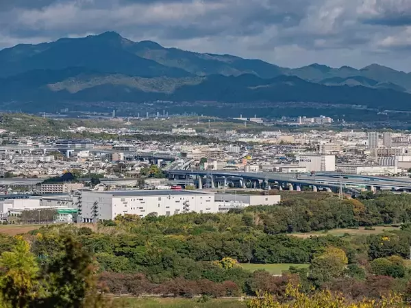 京都府民が選んだ「街の幸福度（自治体）」ランキング！ 2位「向日市」、1位は？【2025年最新】