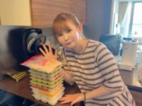 「マジ凄いよ」中川翔子、大量の離乳食ストック作る！ 「お兄ちゃんの泣き顔レア」「むちむち」の声も